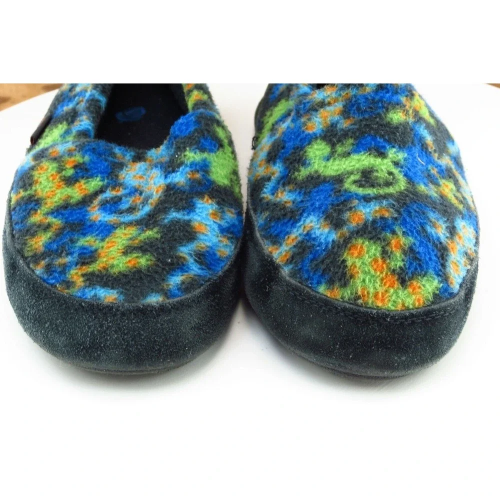 Acorn welcome shoe
